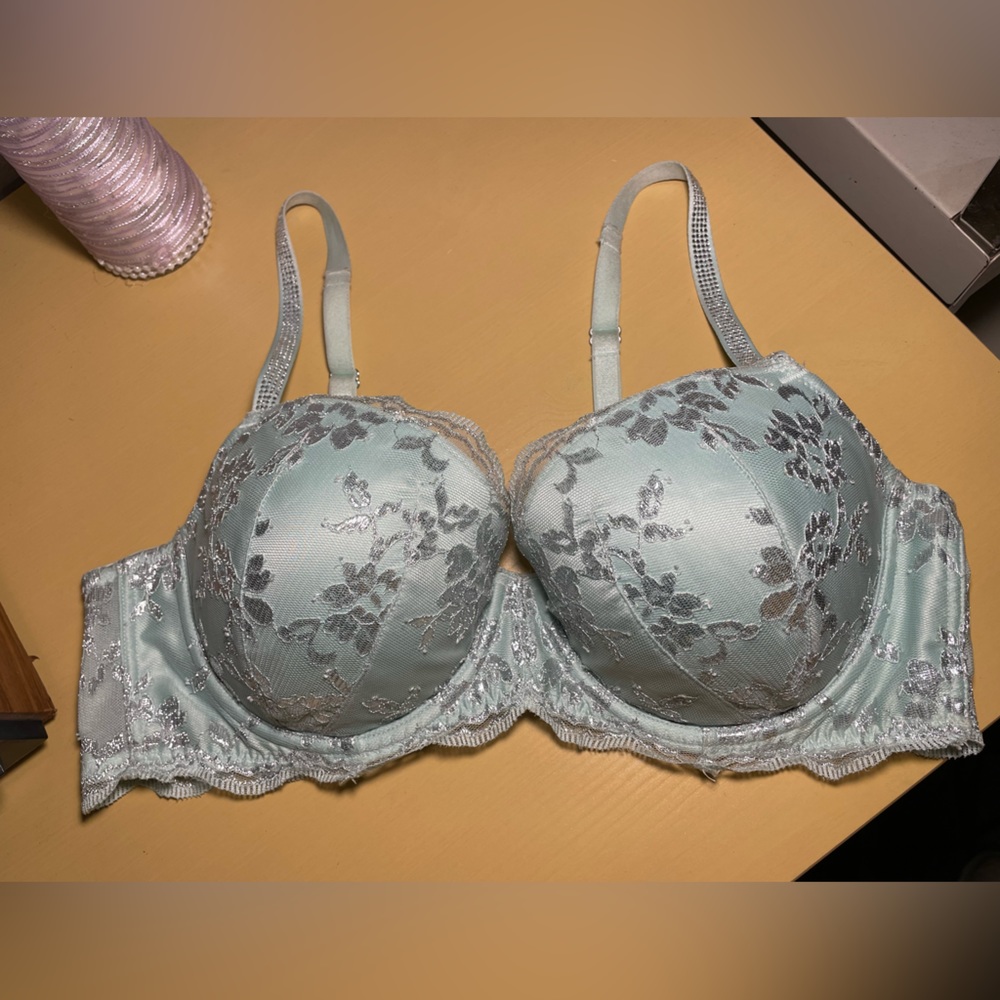 Victoria secret mint/silver bra 38c